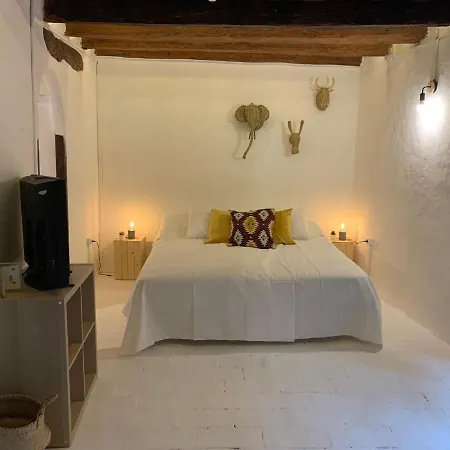 Pensjonat Maison Del Arc 3*