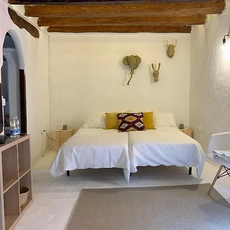 Maison Del Arc 3* 哈卡