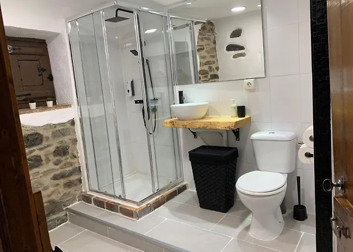 Maison Del Arc 하카