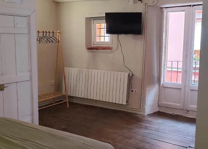 Maison Del Arc 게스트하우스